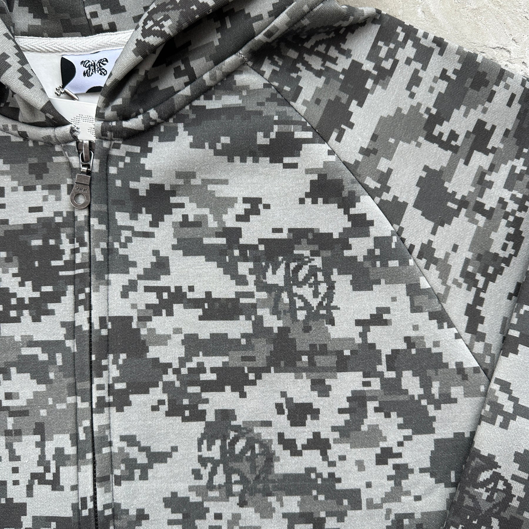 Moletom Mertra “Glitch Camouflage”