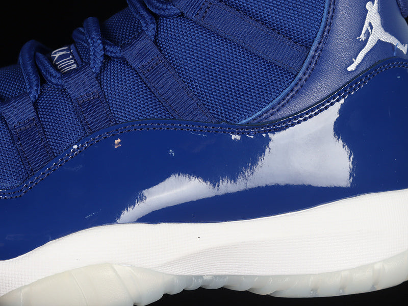 Air Jordan 11 “Midnight Navy”