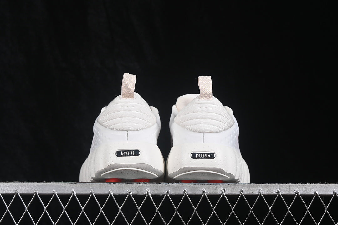 Nike mind 002 “Sail Chalk”