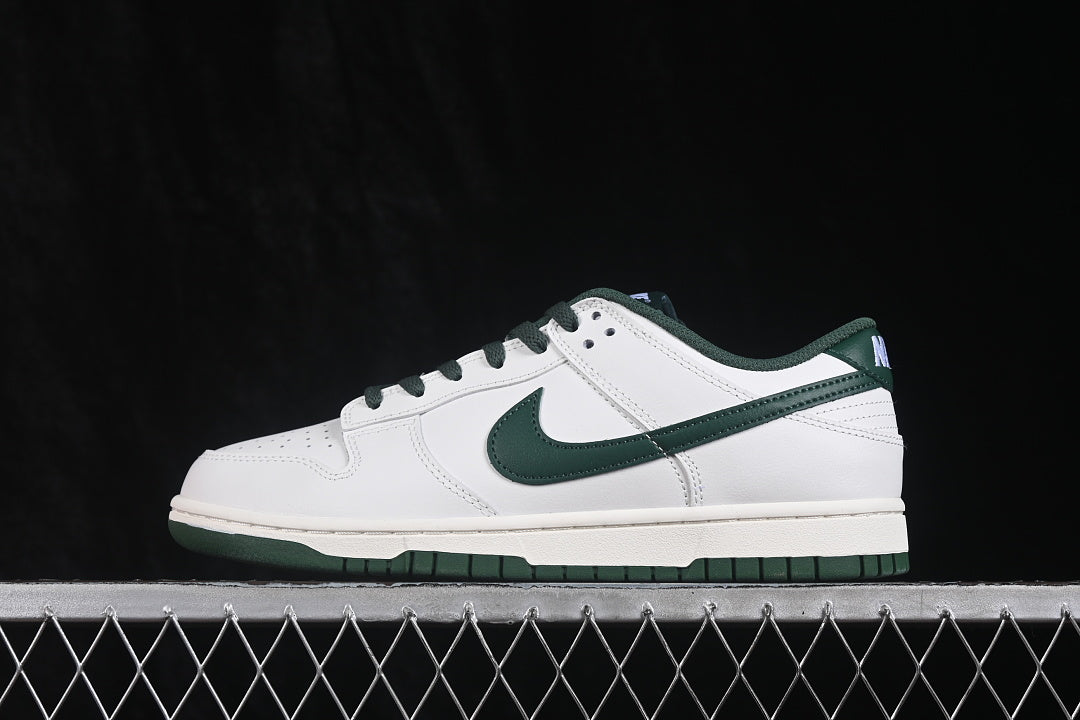 Dunk “Sail Fir”
