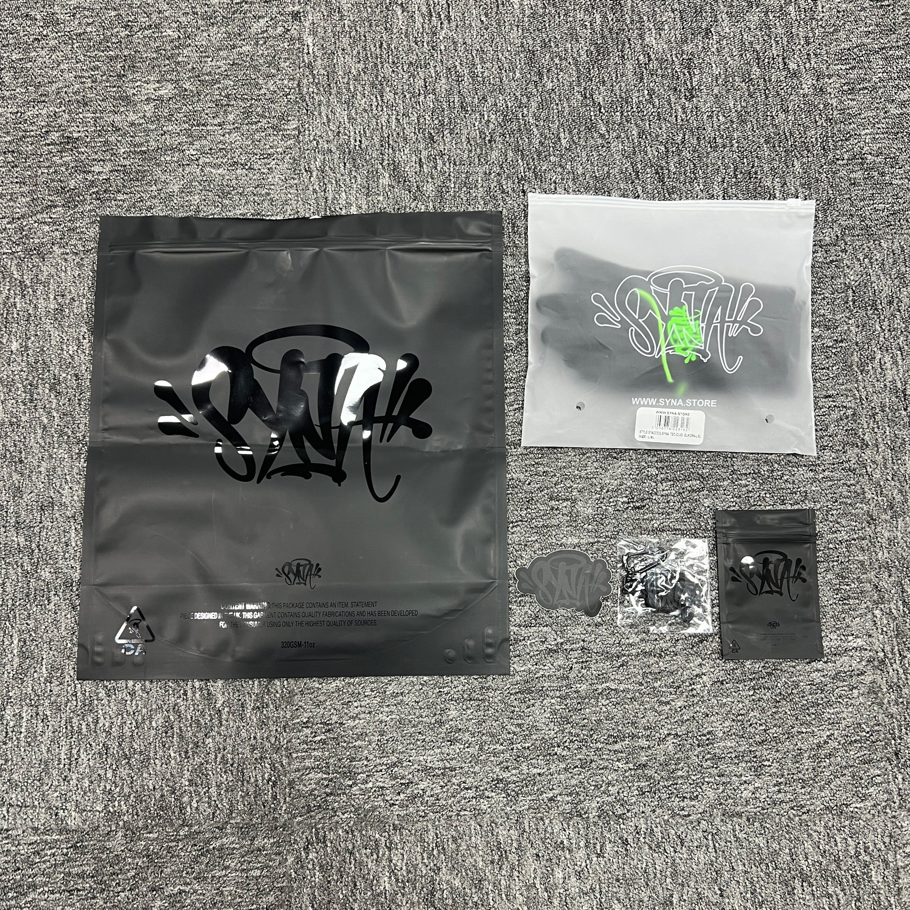 Luva Syna World ( Preta )