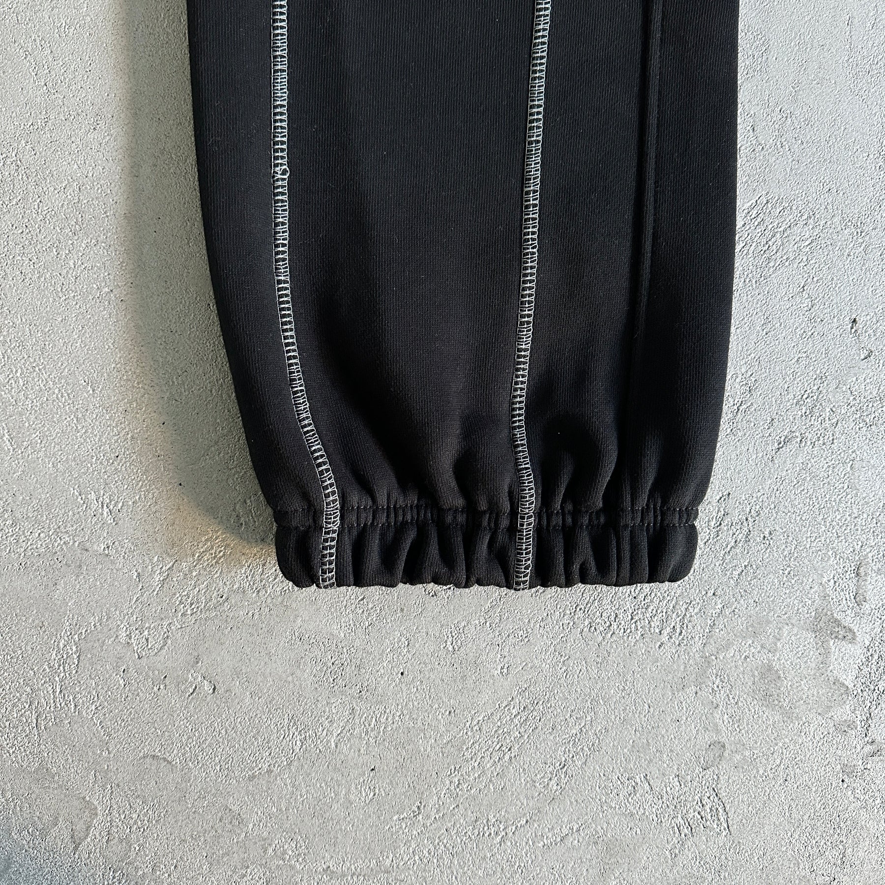 Conjunto Kroen “Concretelock” ( Preto )