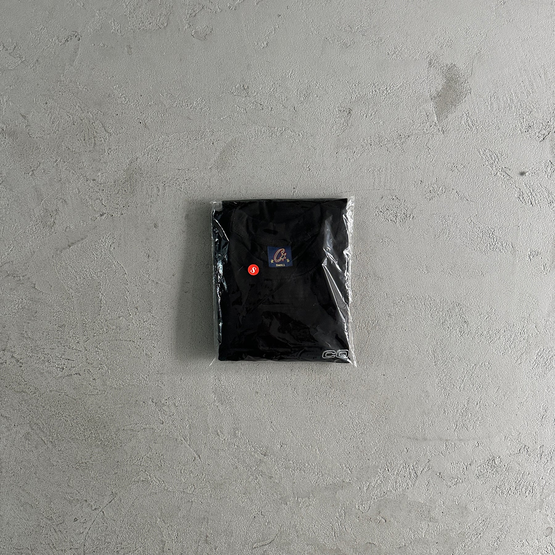 Camisa Corteiz “Badge”