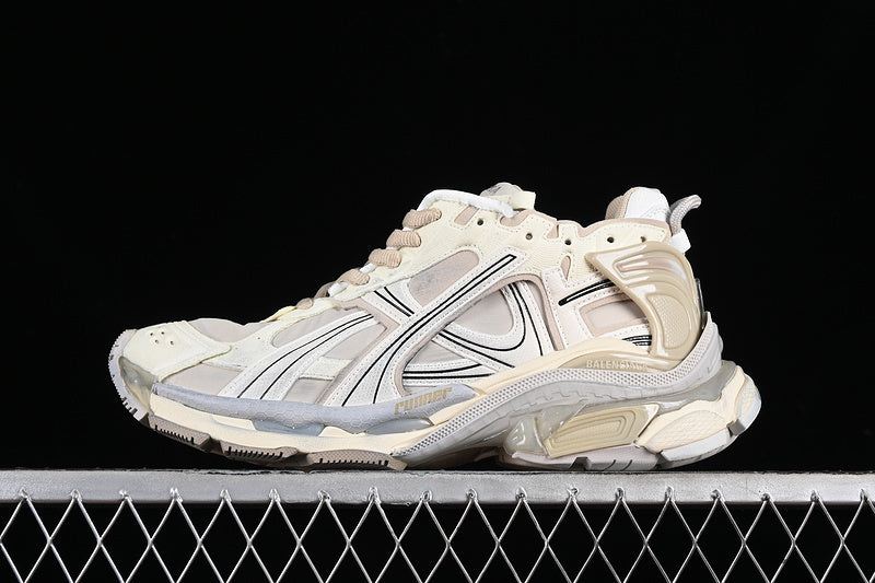 Balenciaga Runner Led ”Worn-Out”