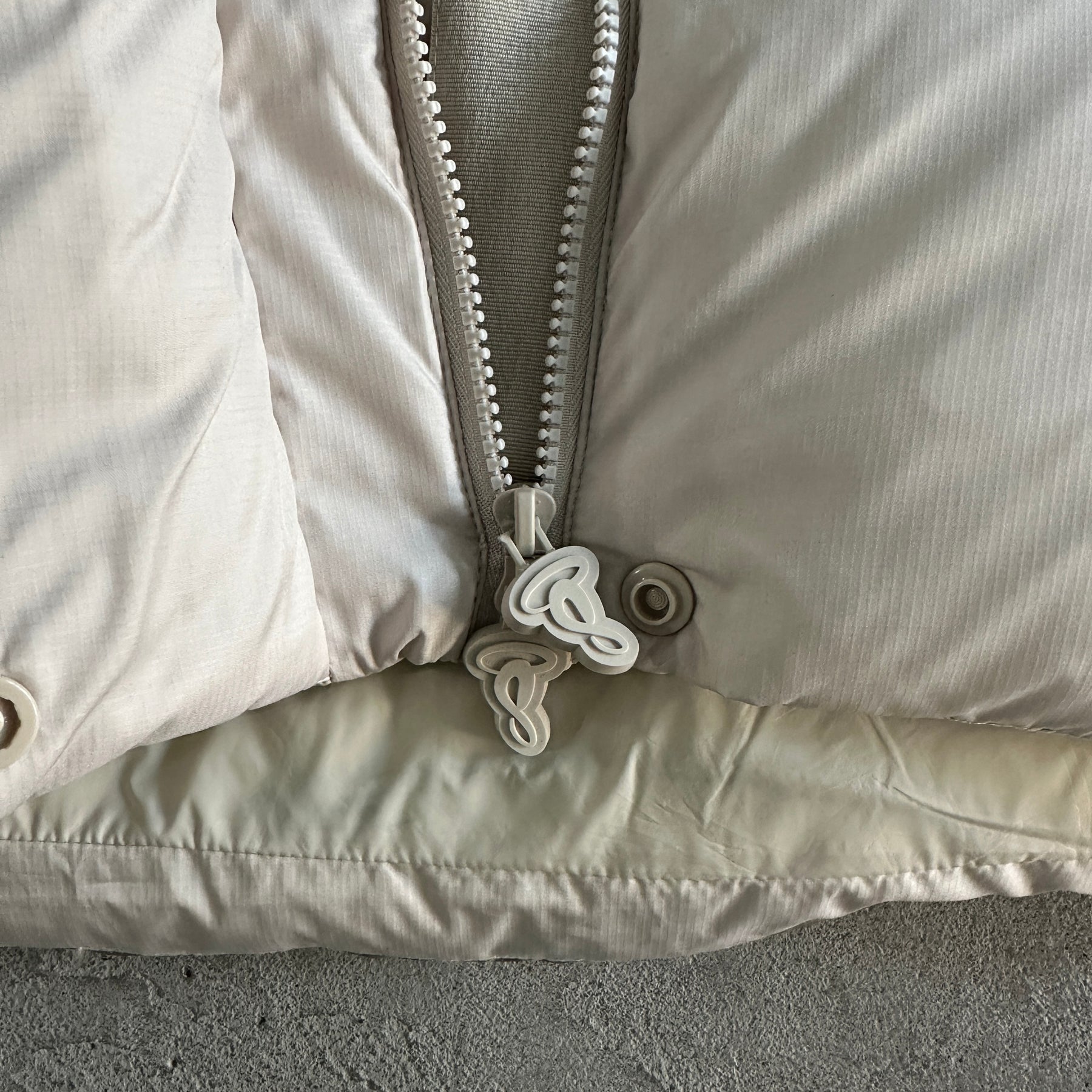 Jaqueta Syna World “Down Jacket" ( Branca )