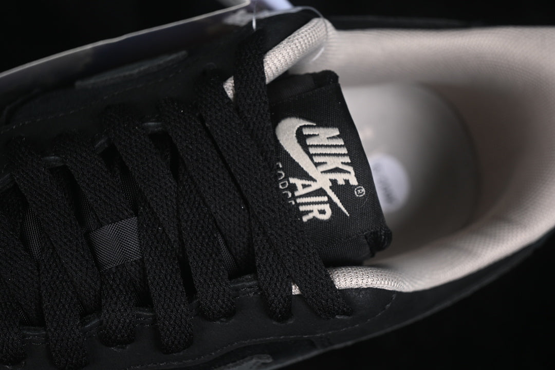 Air force 1 “Black Fossil”