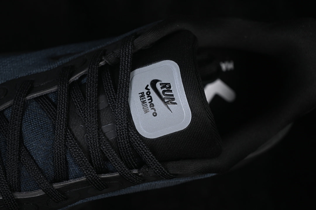 Nike Vomero “Premium SP Black”