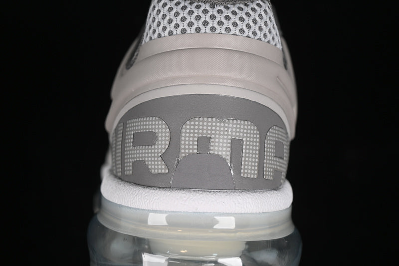 Air max 2013 “Photon Dust”