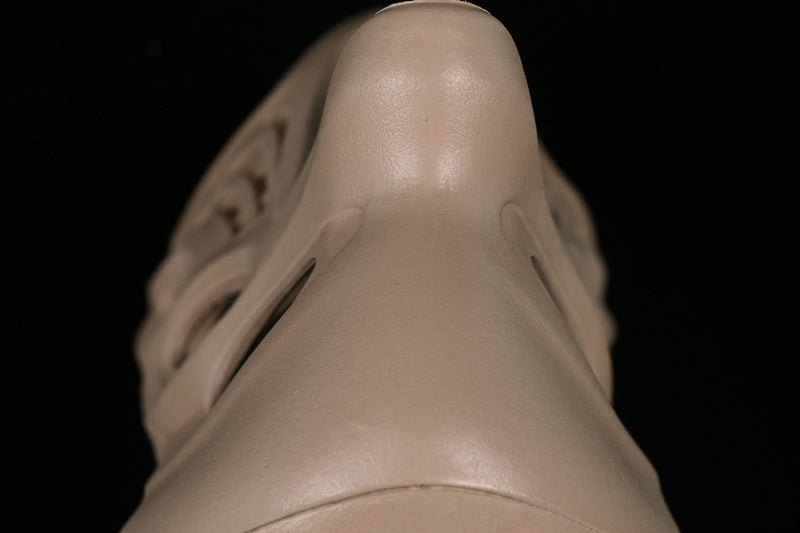 Yeezy Foam Runner “Mist”