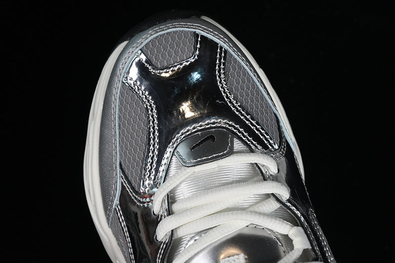 M2K Tekno “Silver”