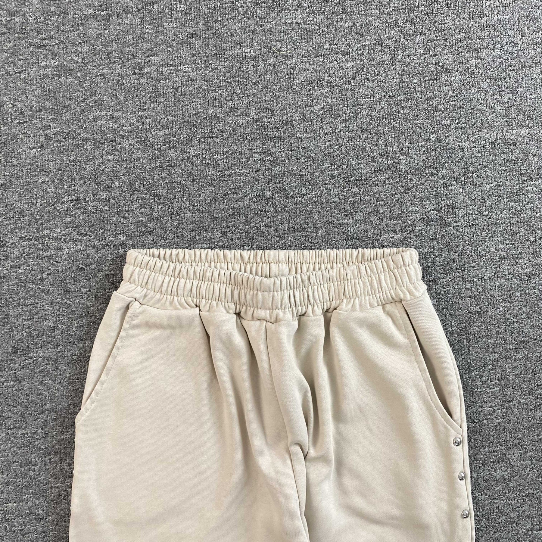 Calça Mixed Emotion “Emotion” ( Bege )