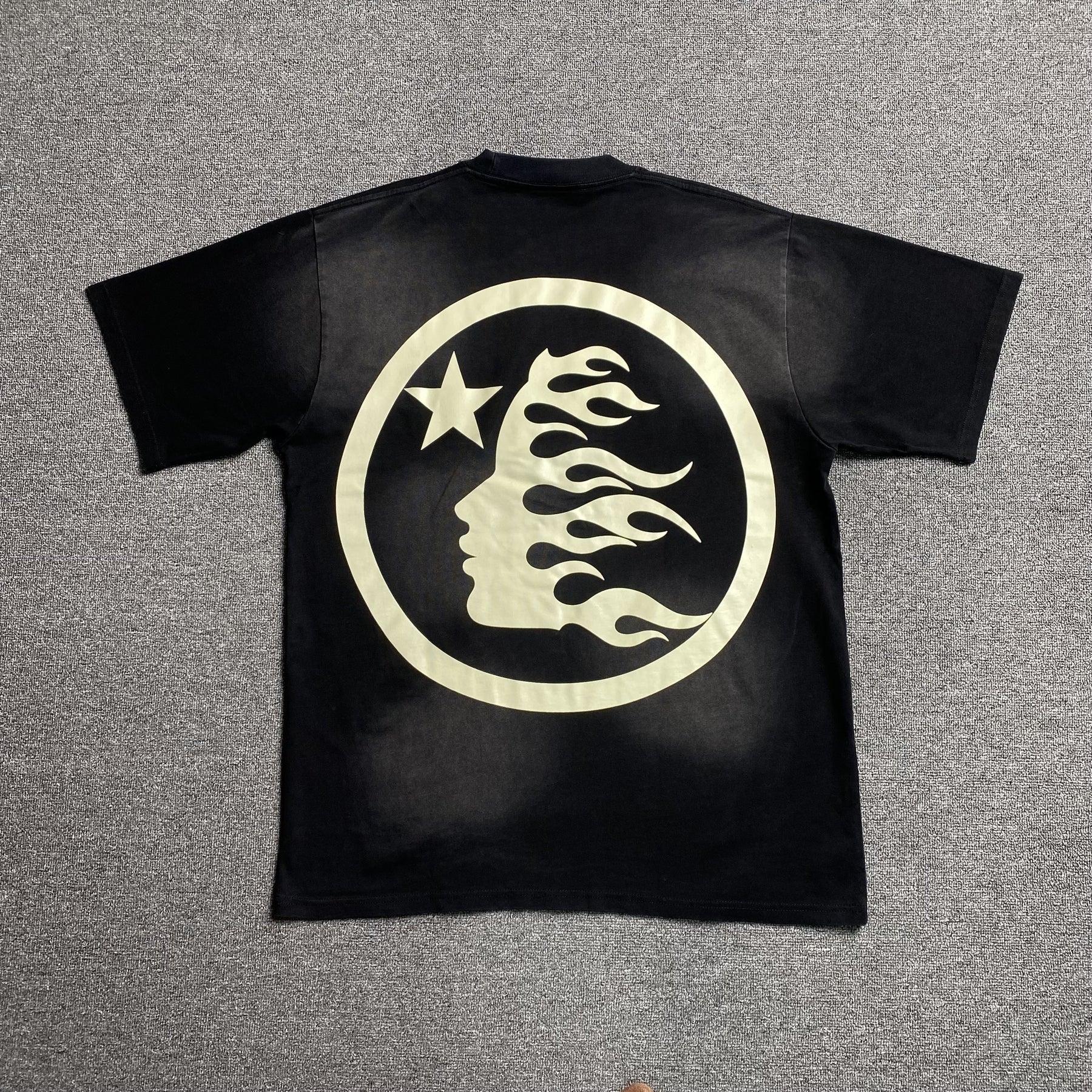 Camisa Hellstar “Classic Normal Print” ( Preta )