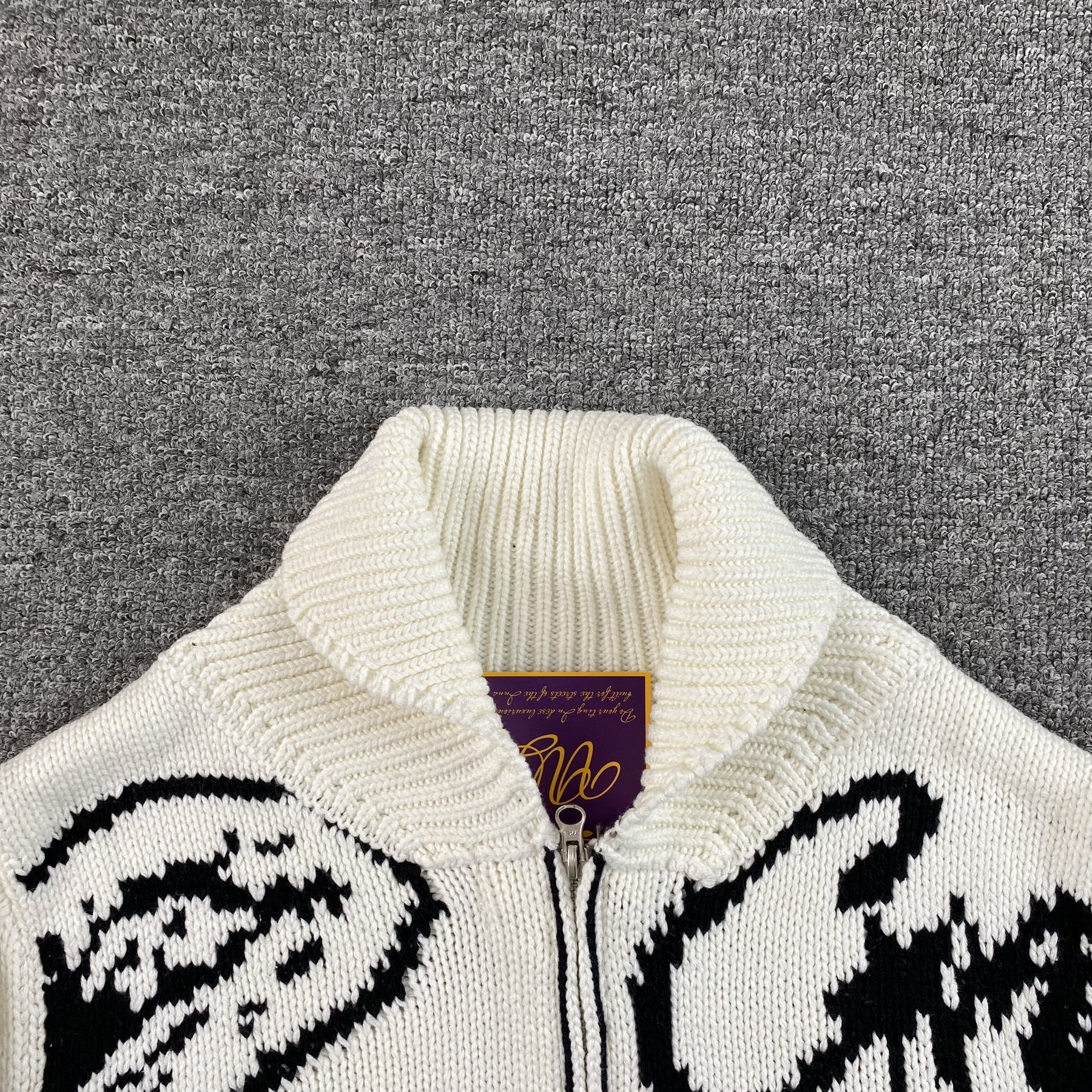 Jaqueta Corteiz “VVS Jacquard” ( Branca )