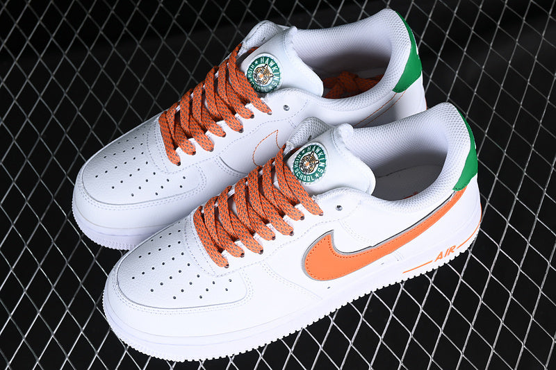 Air force 1 x Stranger things “Hawkins” ( Branco com Laranja )