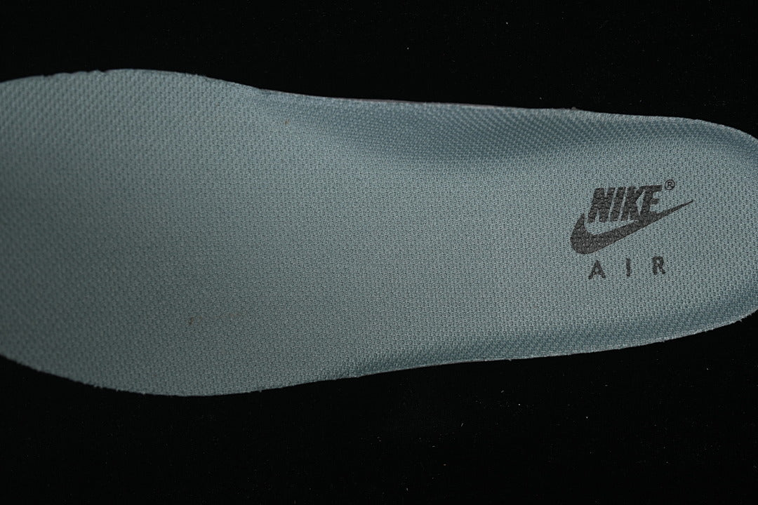 Air Force 1 x Vibram “Clay Green”