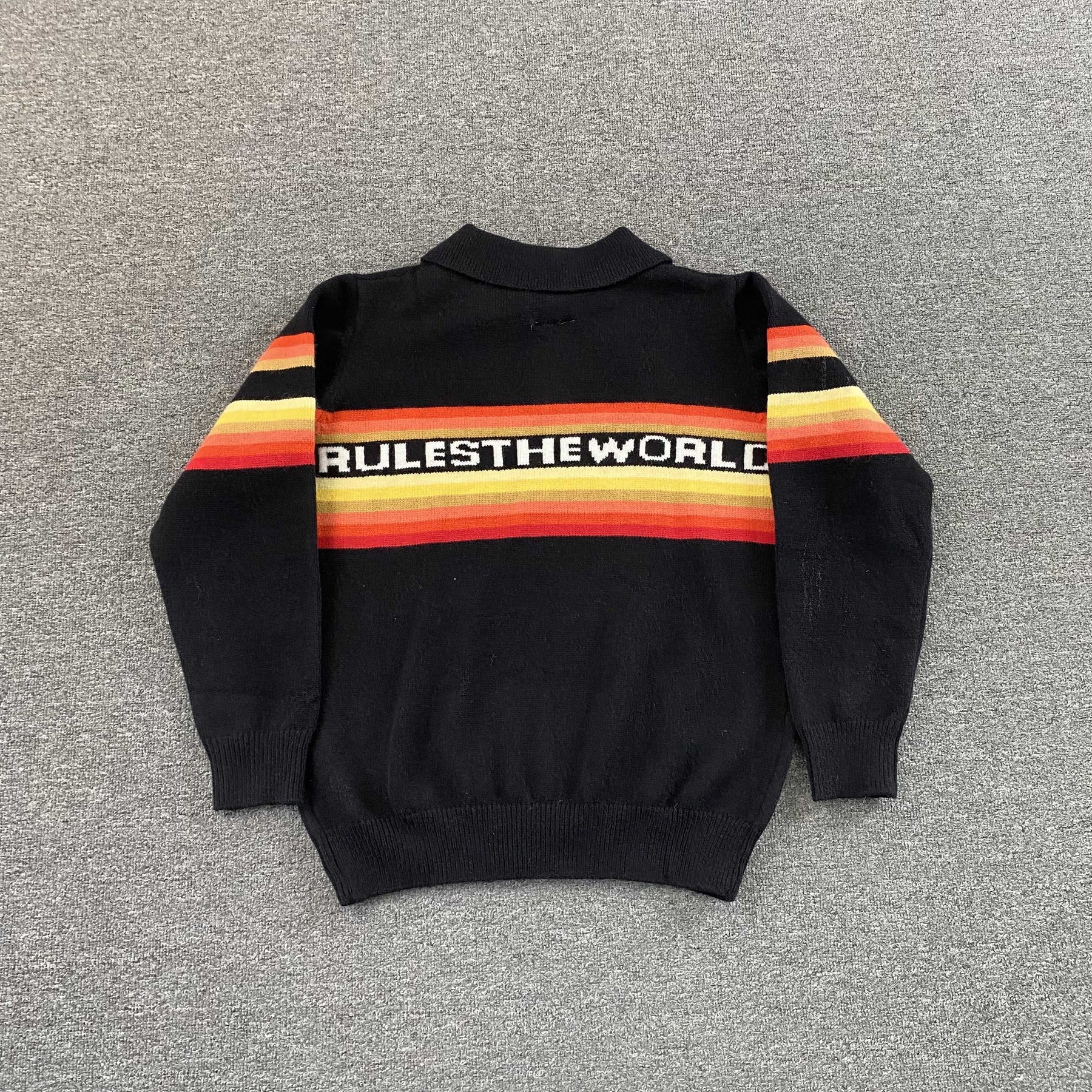 Sueter Corteiz “Gradient Half Knit”