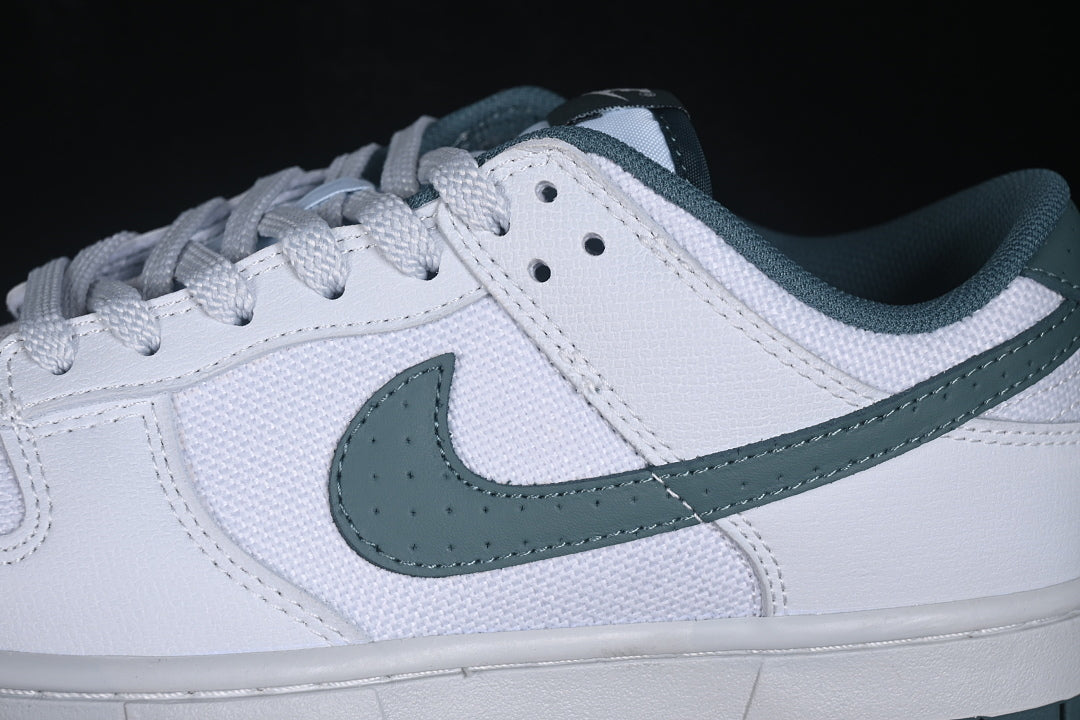 Dunk “Platinum Mineral Slate”