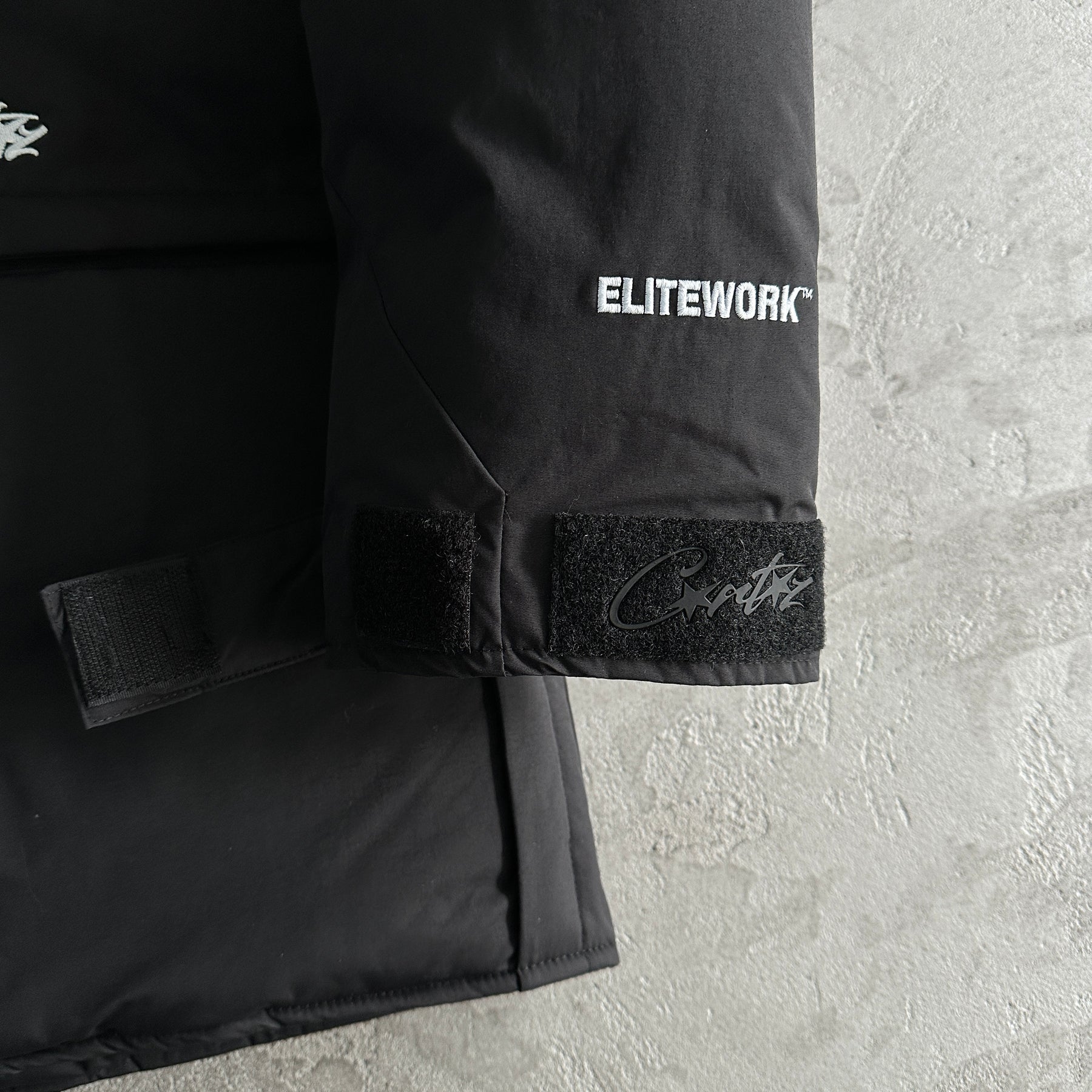 Jaqueta Corteiz “ B.I.G ”