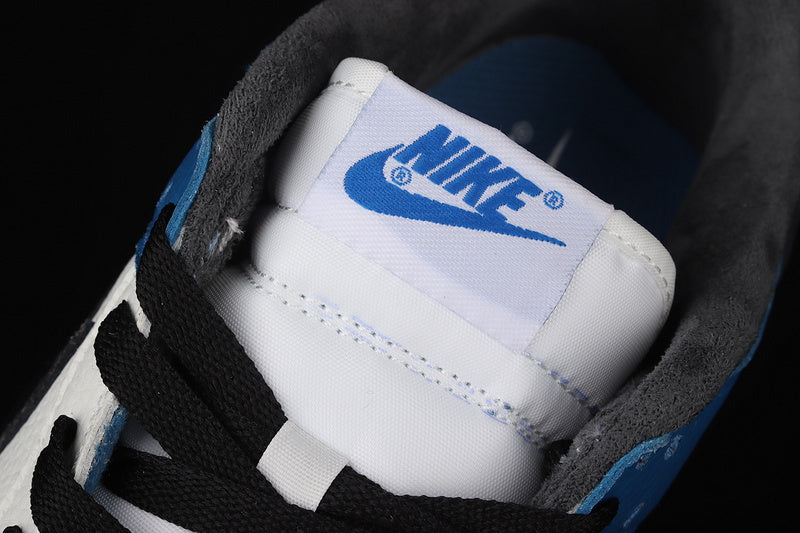 Dunk “Royal Blue”