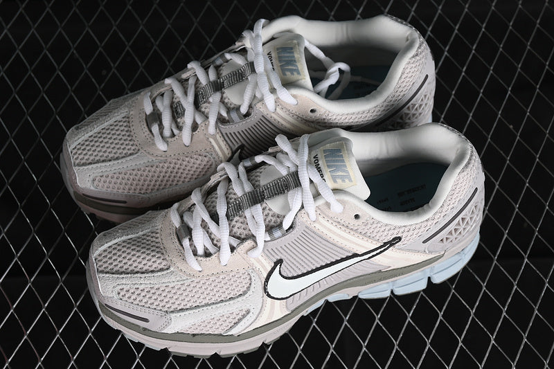 Vomero 5 “Light Orewood Brown"