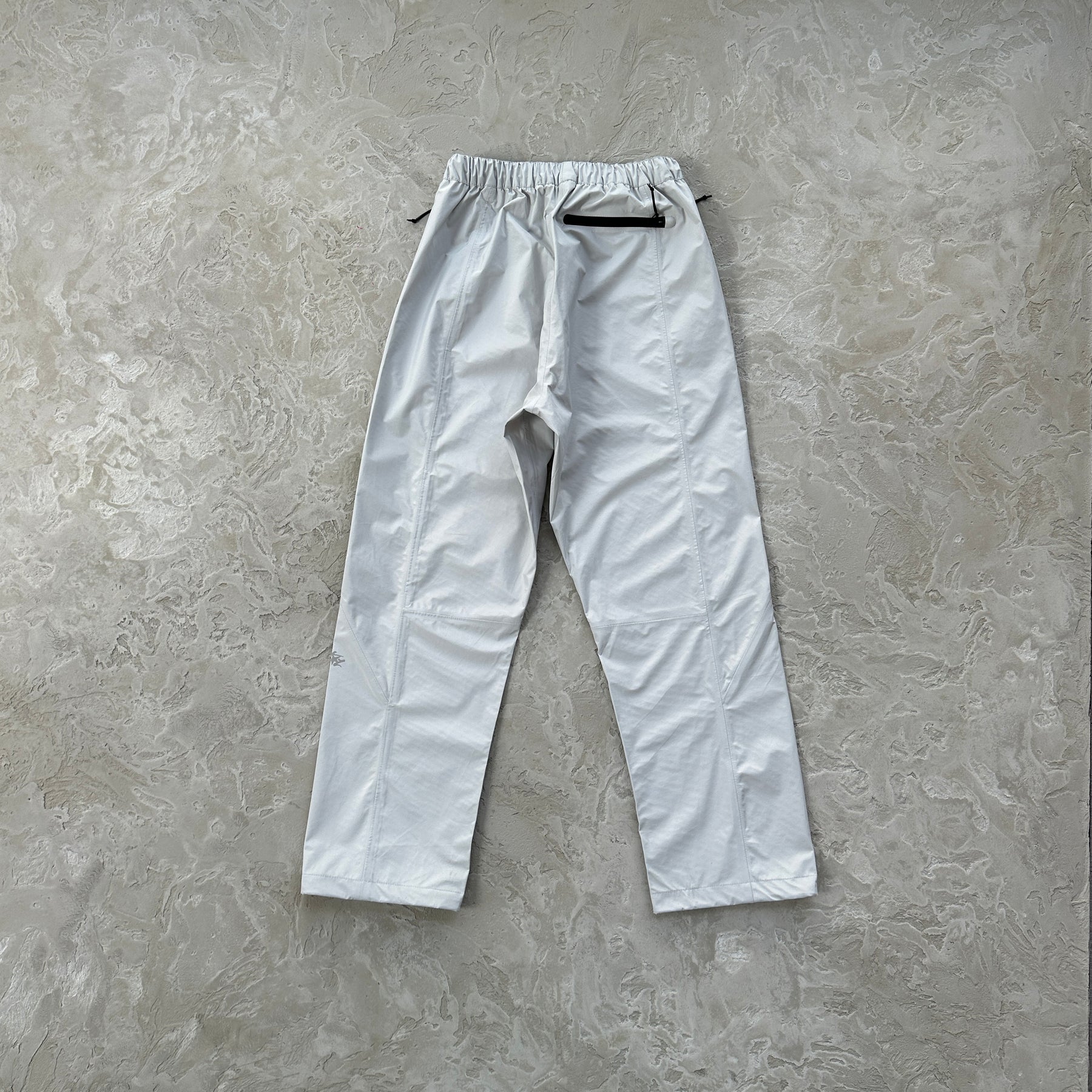 Calça Corteiz “Track White Pants”