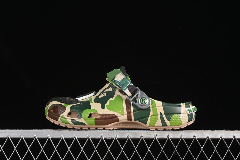 BAPE X Crocs ( Verde )