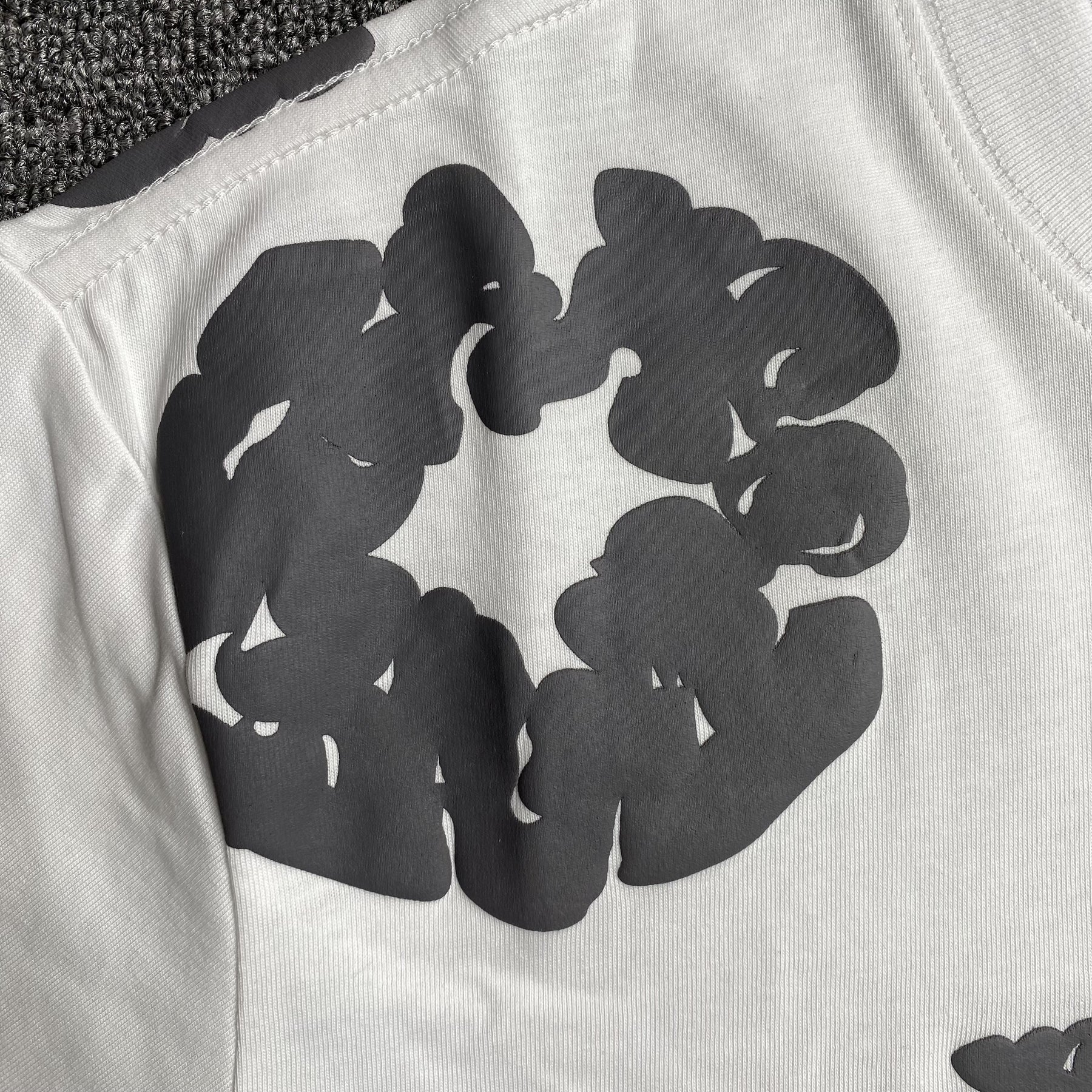 Camisa Denim Tears (Branca e Preto)