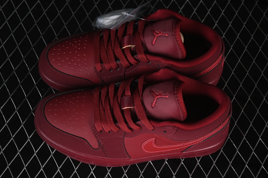 Air Jordan 1 Low "Valentine's Day”