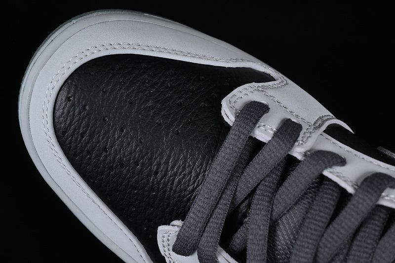 Dunk x Atlas “Wolf Grey”