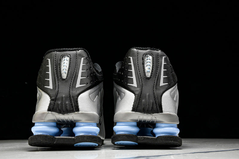 Nike Shox R4 “Psychic Blue”