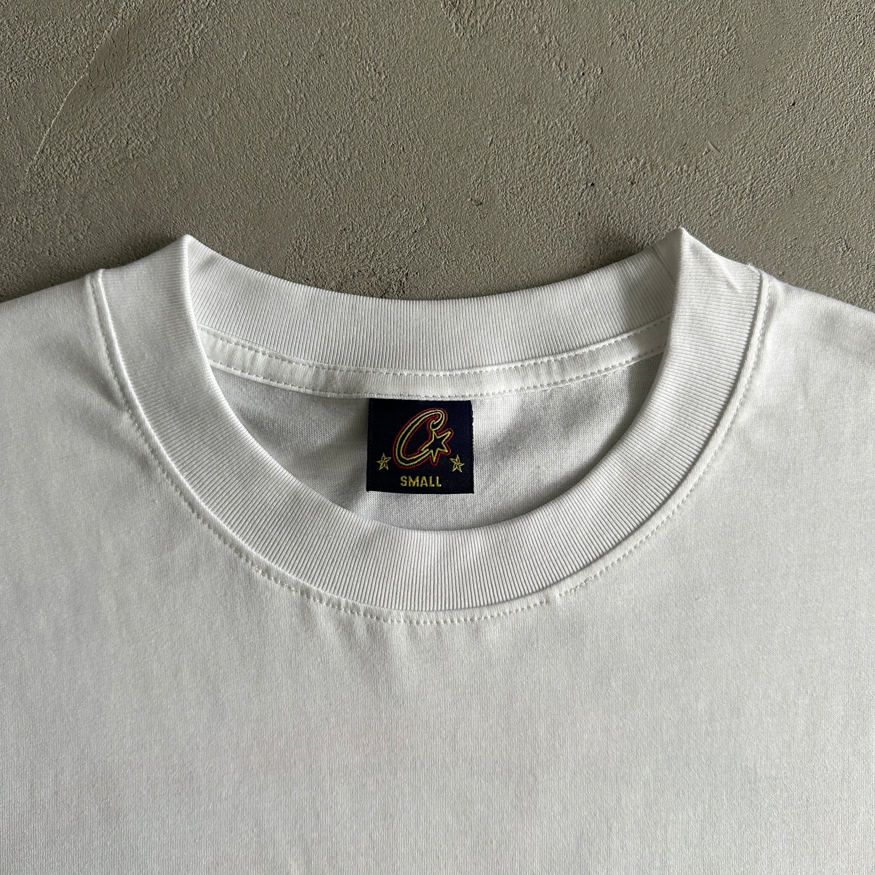 Camisa Corteiz “ Rainbow Island”