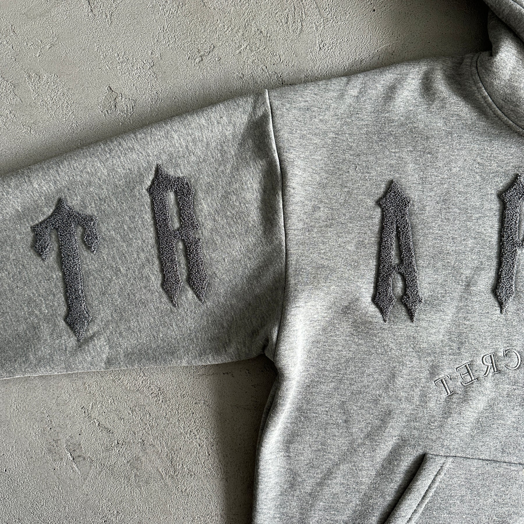 Conjunto Trapstar “Arch”