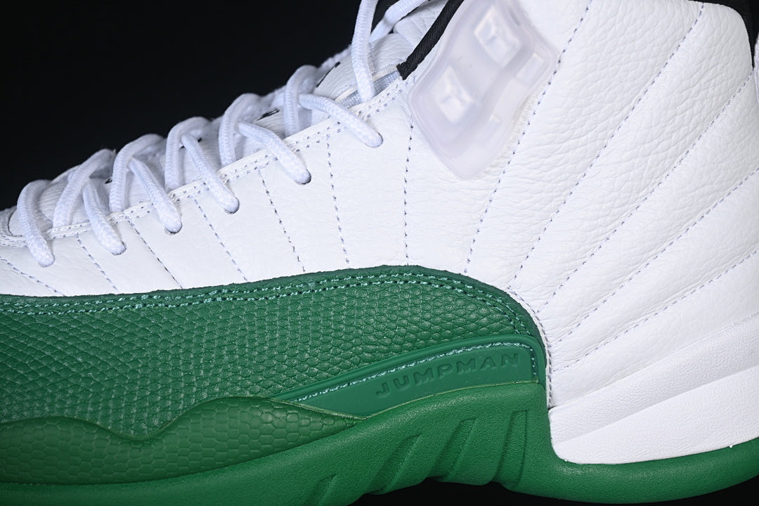 Air Jordan 12 “Bucks”