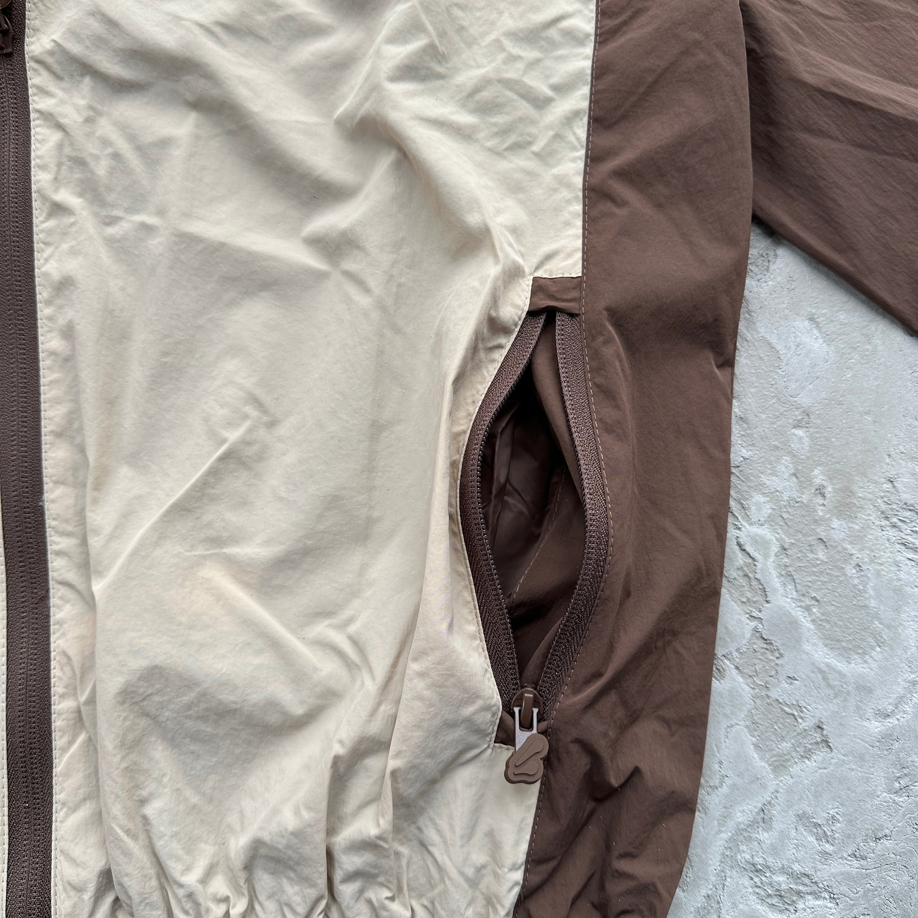 Conjunto Syna World “Team Pipe” ( Marrom )