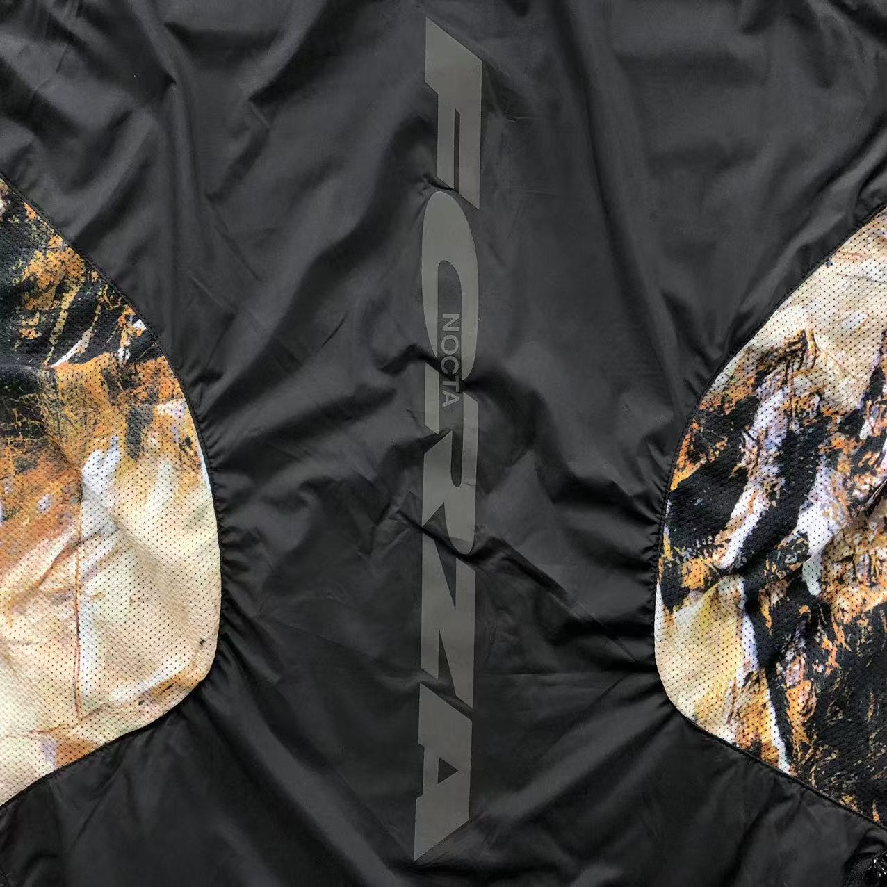 Conjunto Nocta x Nike “NRG AU Track Camo”