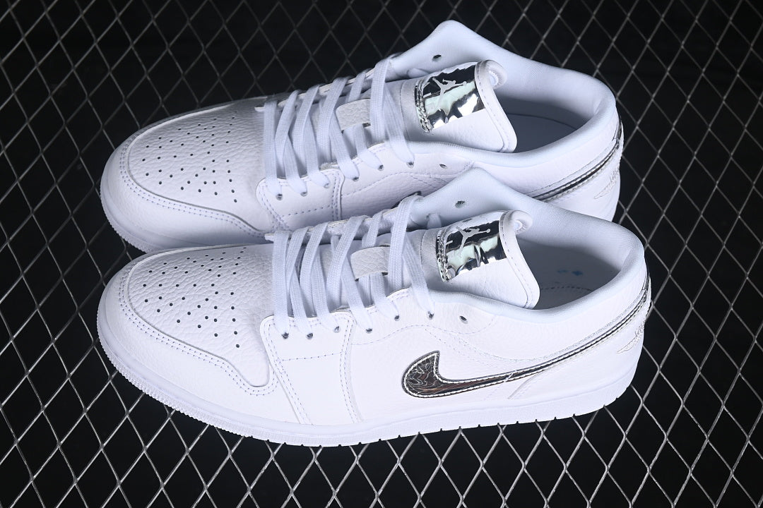 Air Jordan 1 Low “White Metallic Silver”