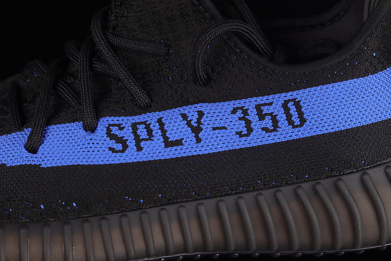 Yeezy 350 V2 “Dazzling Blue”