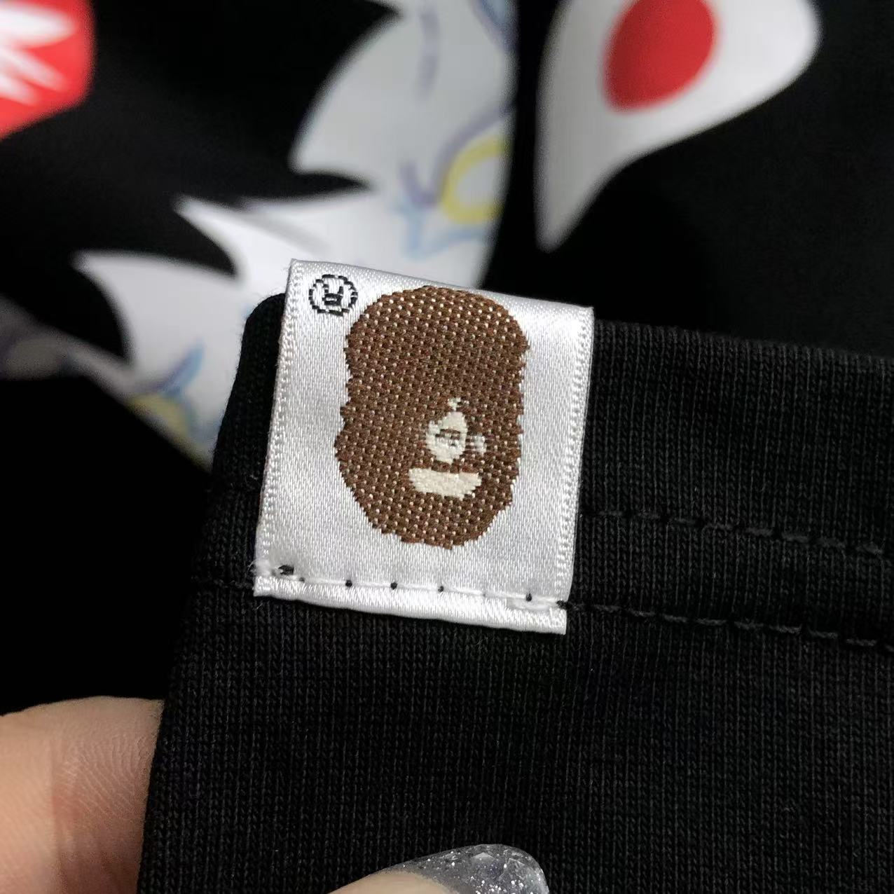 Camisa Bape ”Multicamo Shark” ( Preta )