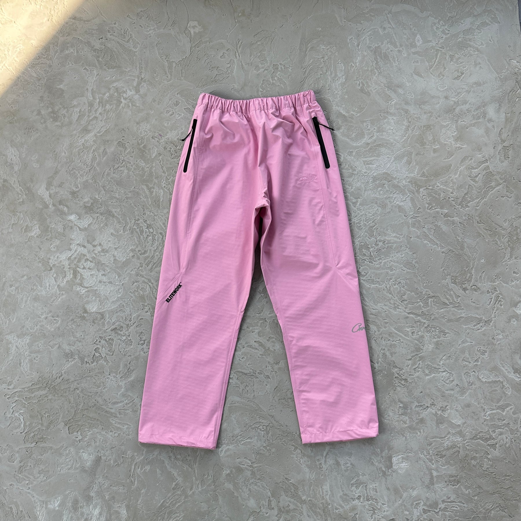 Calça Corteiz “Track Pink Pants”