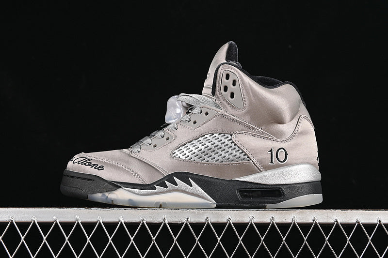 Air Jordan 5 “Wings Medium Grey Metallic Silver”