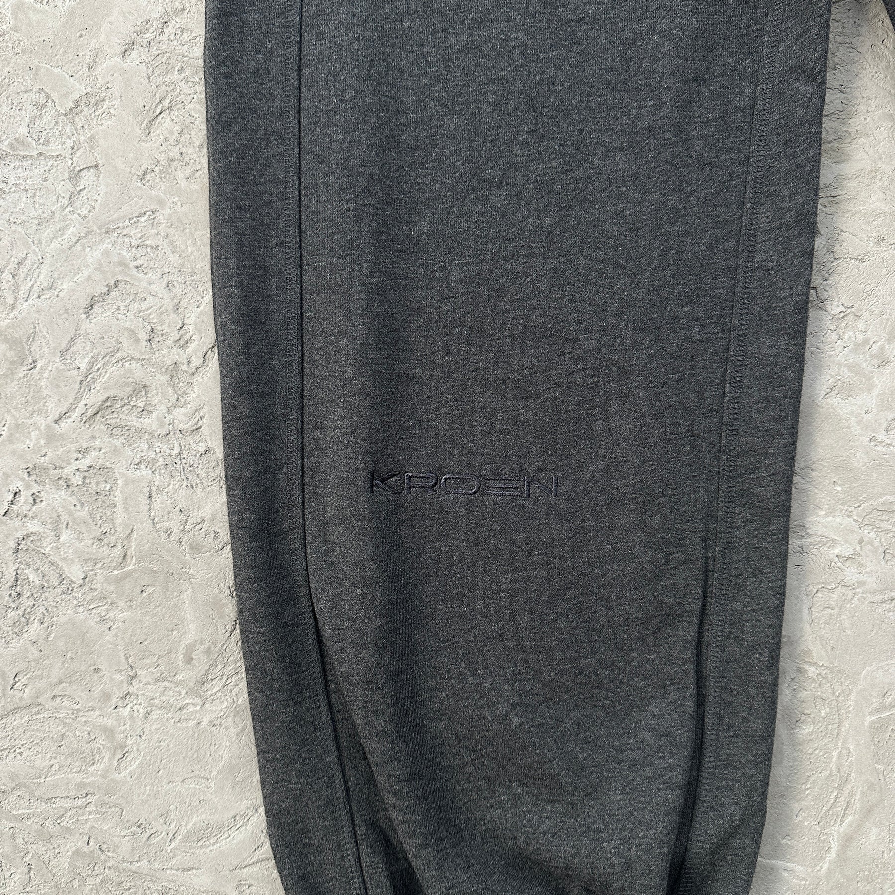 Conjunto Kroen “Concretelock” ( Cinza Escuro )