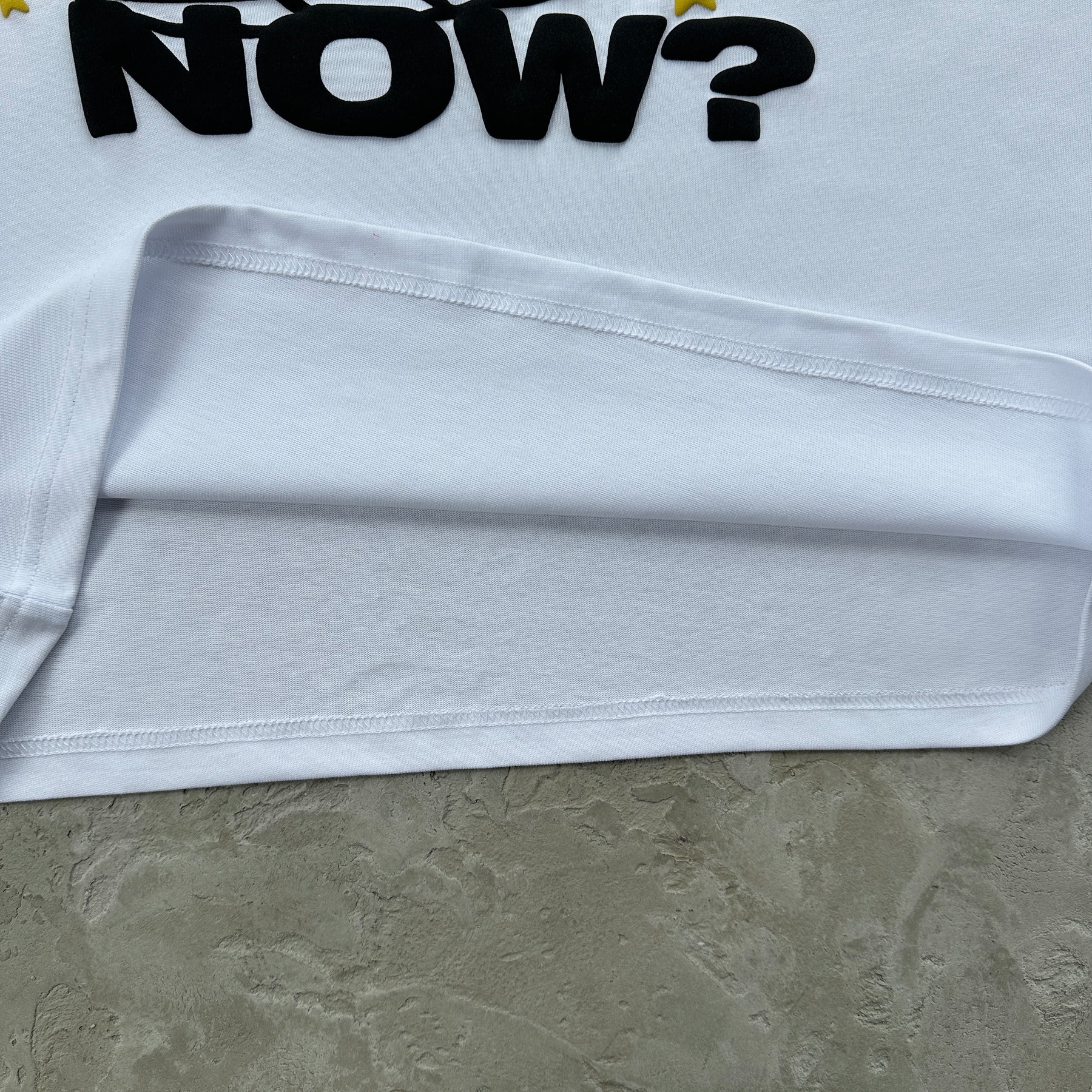 Camisa Broken Planet “What Now”