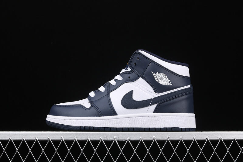 Jordan 1 High “Obsidian”