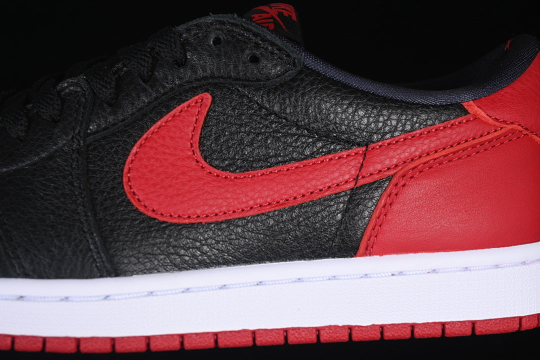 Air Jordan 1 Low “Banned”