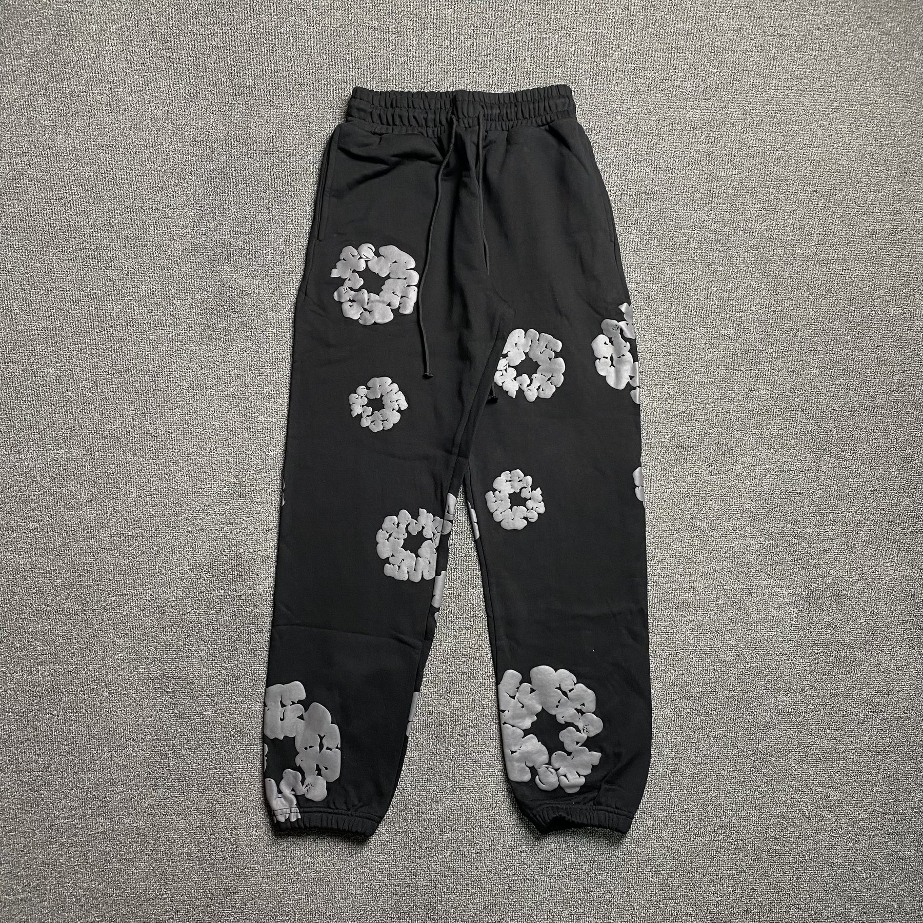 Conjunto Denim Tears ( Preto com Cinza )