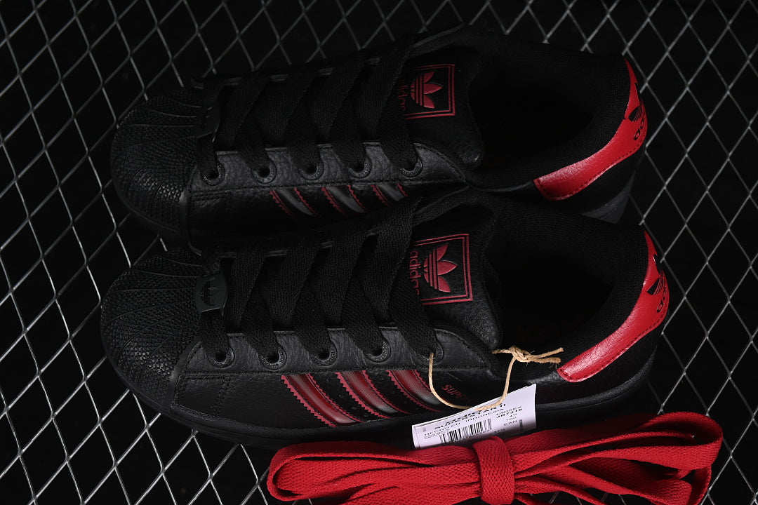 Adidas Campus “Super Star II Core Black Team Victory Red”