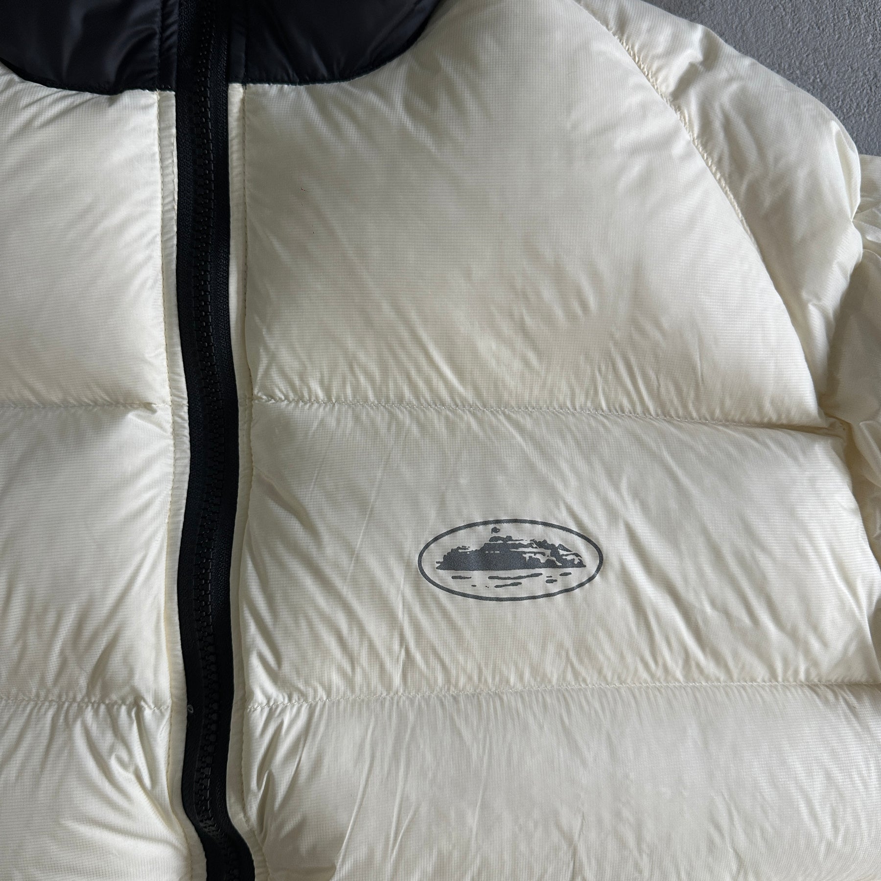 Jaqueta Corteiz “Bolo Lite Jacket”