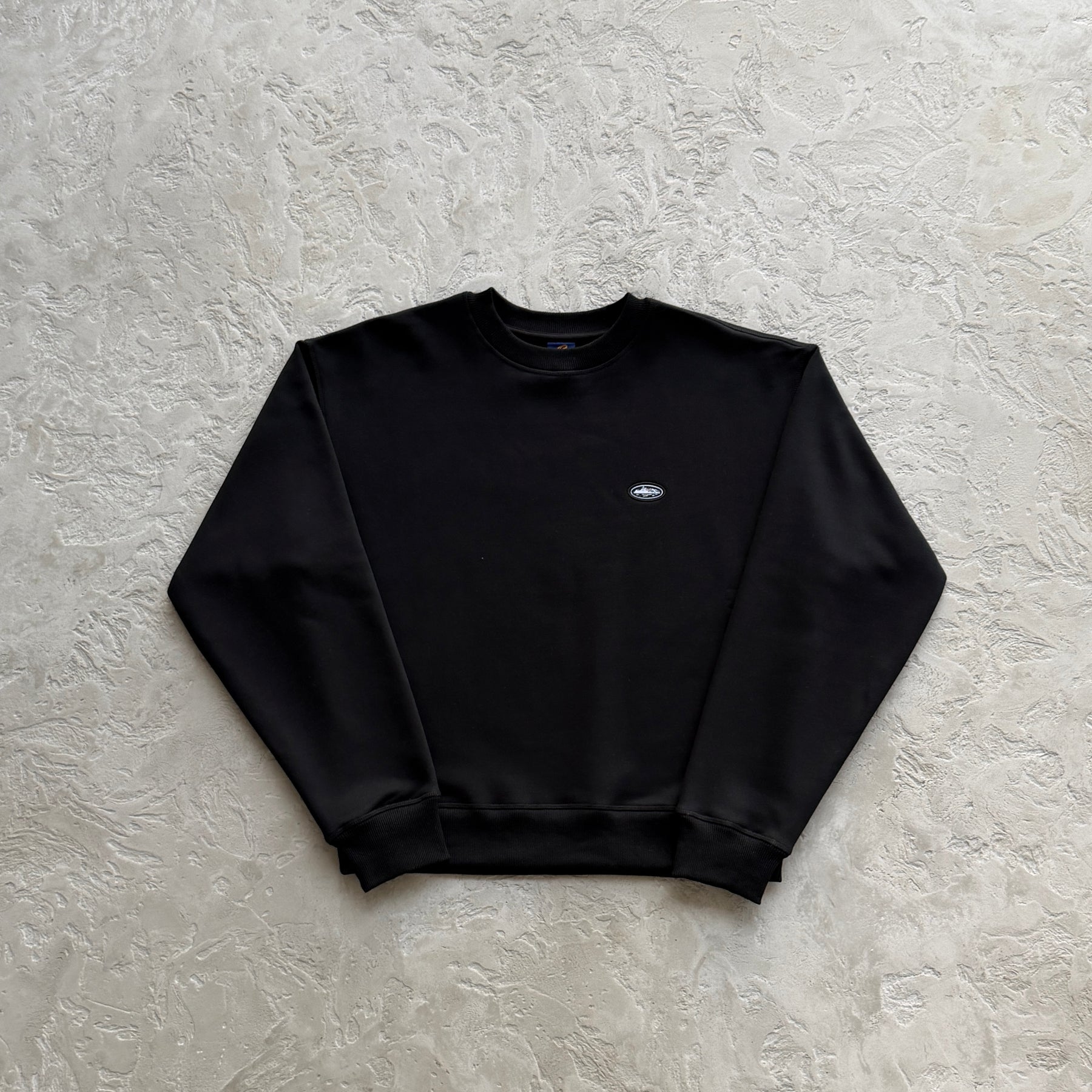 Sueter Corteiz “Mini Island Crewneck” ( Preto )
