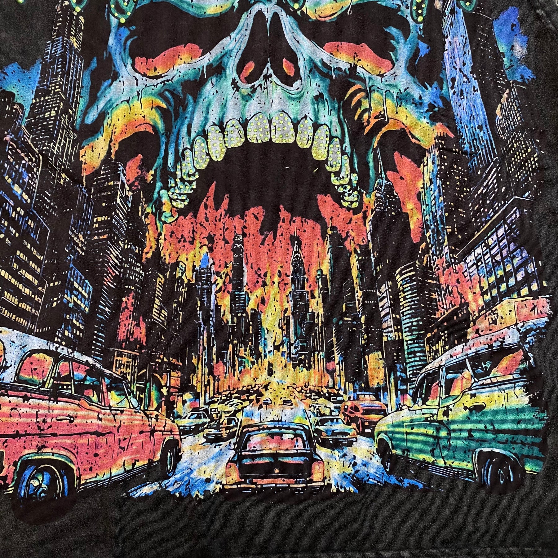 Camisa Majestik “Skull and City”