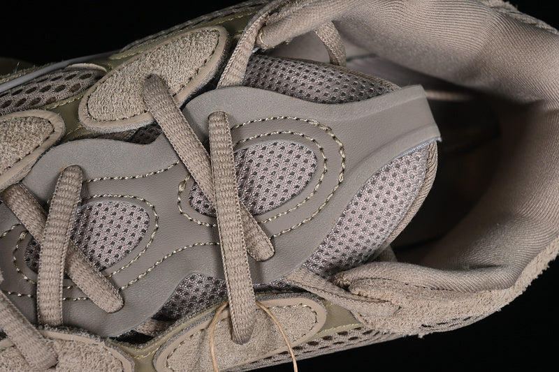 Yeezy 500 “Taupe Light”